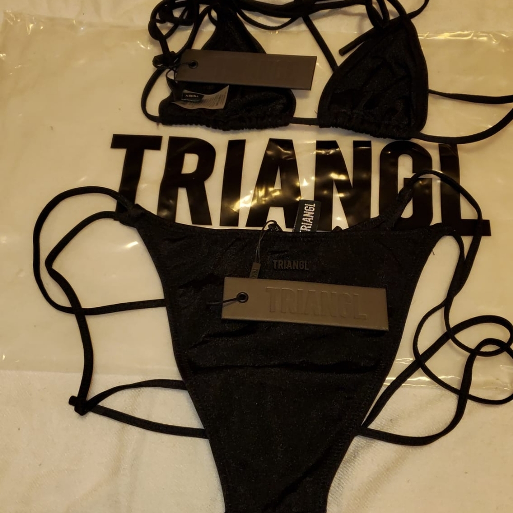 Triangl - Picture 2 of 2